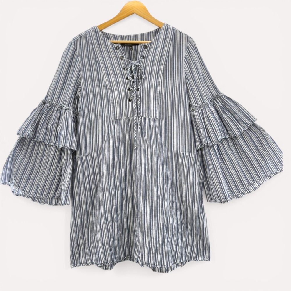 BCBGMAXAZRIA Lace Up Mini Dress M Blue Stripe Cotton Boho Bell Sleeve‎ Peasant